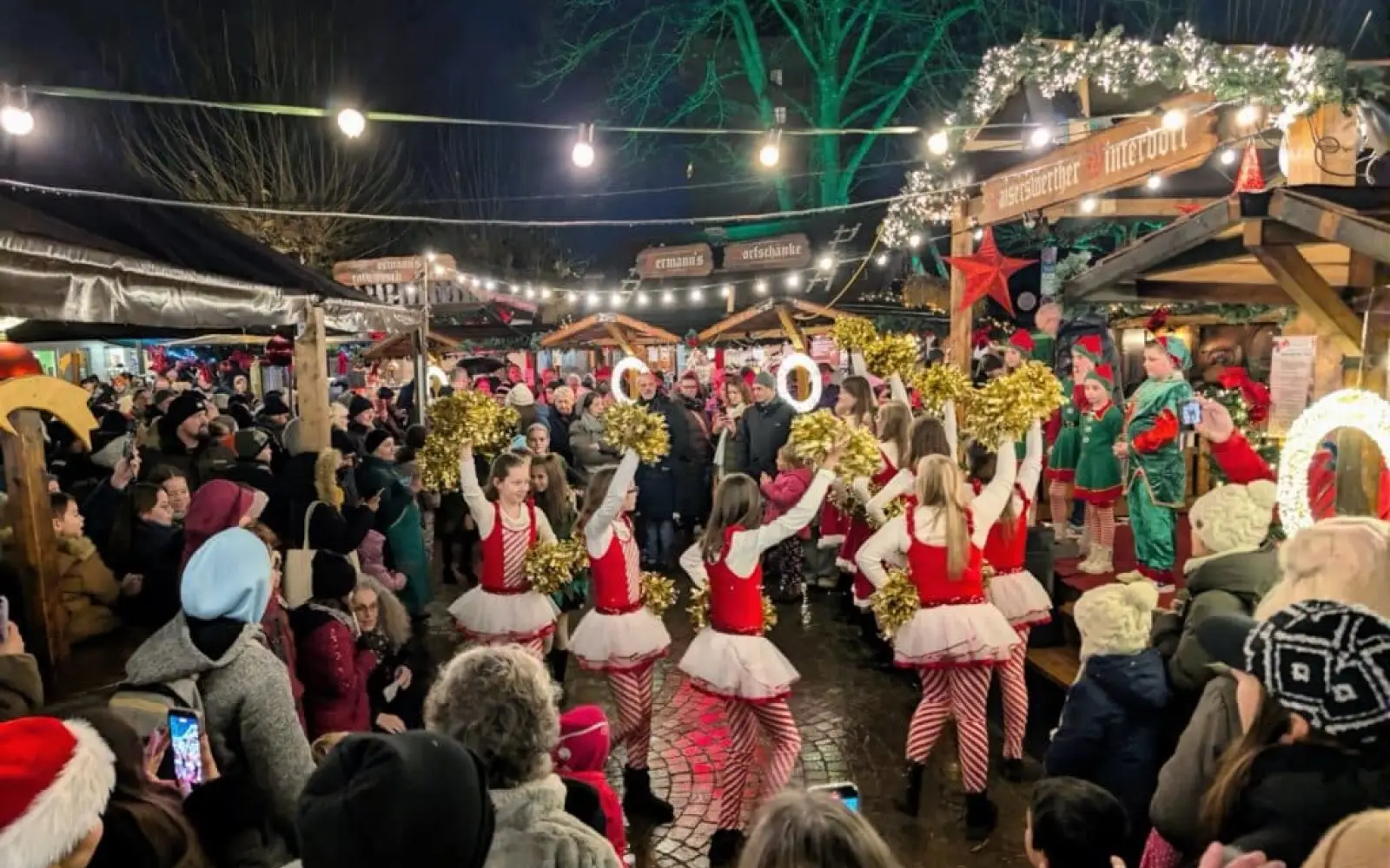 Das Aquila Dance Team zeigte sein Können. Foto: ah