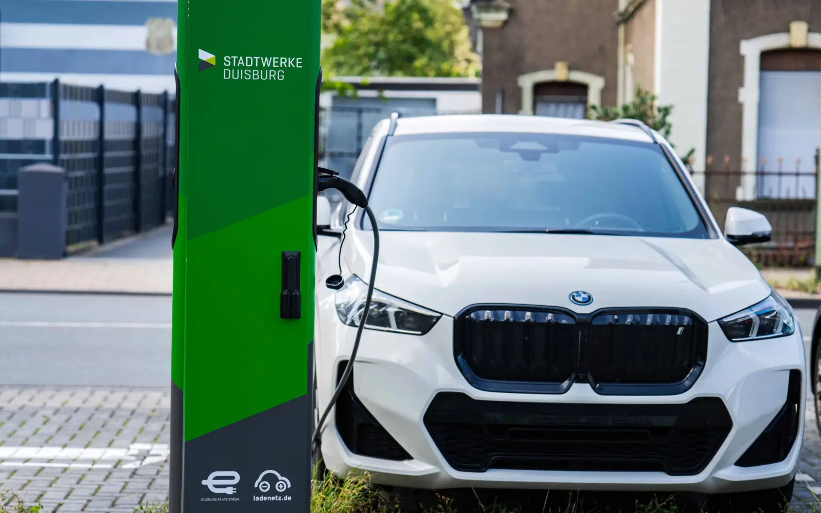 Die Stadtwerke Duisburg treiben den Ausbau der Ladeinfrastruktur voran und fördern damit klimafreundliche Mobilität in der Region. Foto: Stadtwerke Duisburg