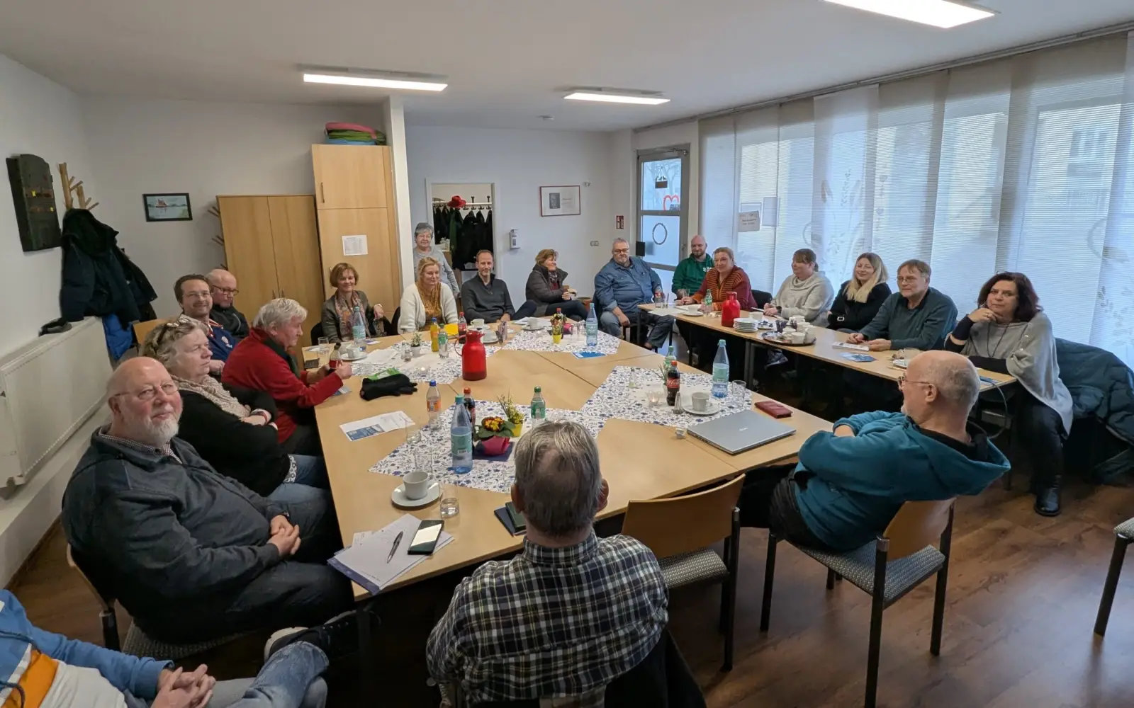 Rege tauschten sich die Vertreterinnen und Vertreter verschiedener Vereine aus Bissingheim aus. Foto: ah