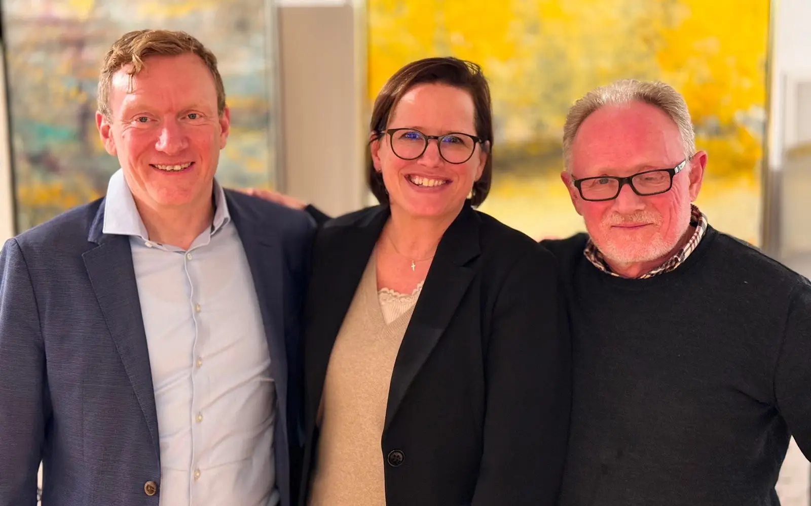 Dietrich Ahrens, Dagmar Böcker-Schüttken und Dietmar Hoffbauer (von links) bilden den neuen Vorstand der Werbegemeinschaft „Wir Kaiserswerther“. Foto: sg