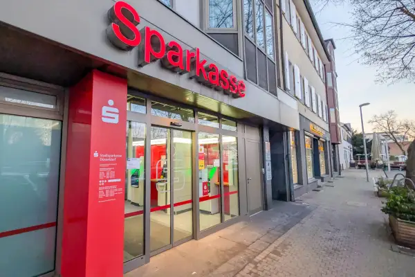 Sparkasse Kaiserswerth reduziert die Servicezeiten