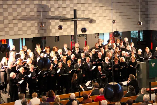 Friedenskonzert in der Großenbaumer Versöhnungskirche