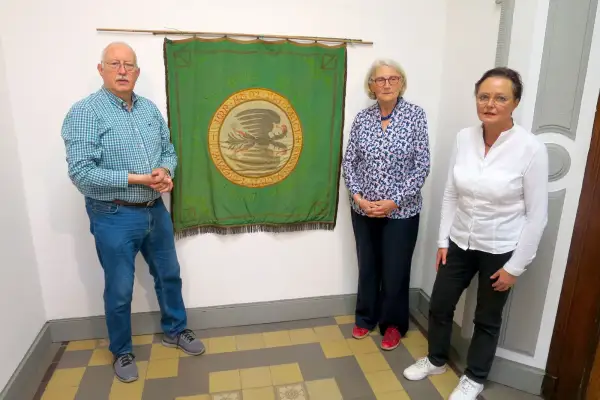 Historische Schützenfahne in Obhut des Heimat- und Bürgervereins Kaiserswerth
