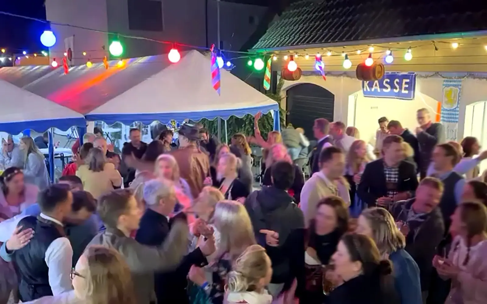 Der Mühlenhof ist traditioneller Veranstaltungsort für das Angermunder Oktoberfest. Archivfoto: privat