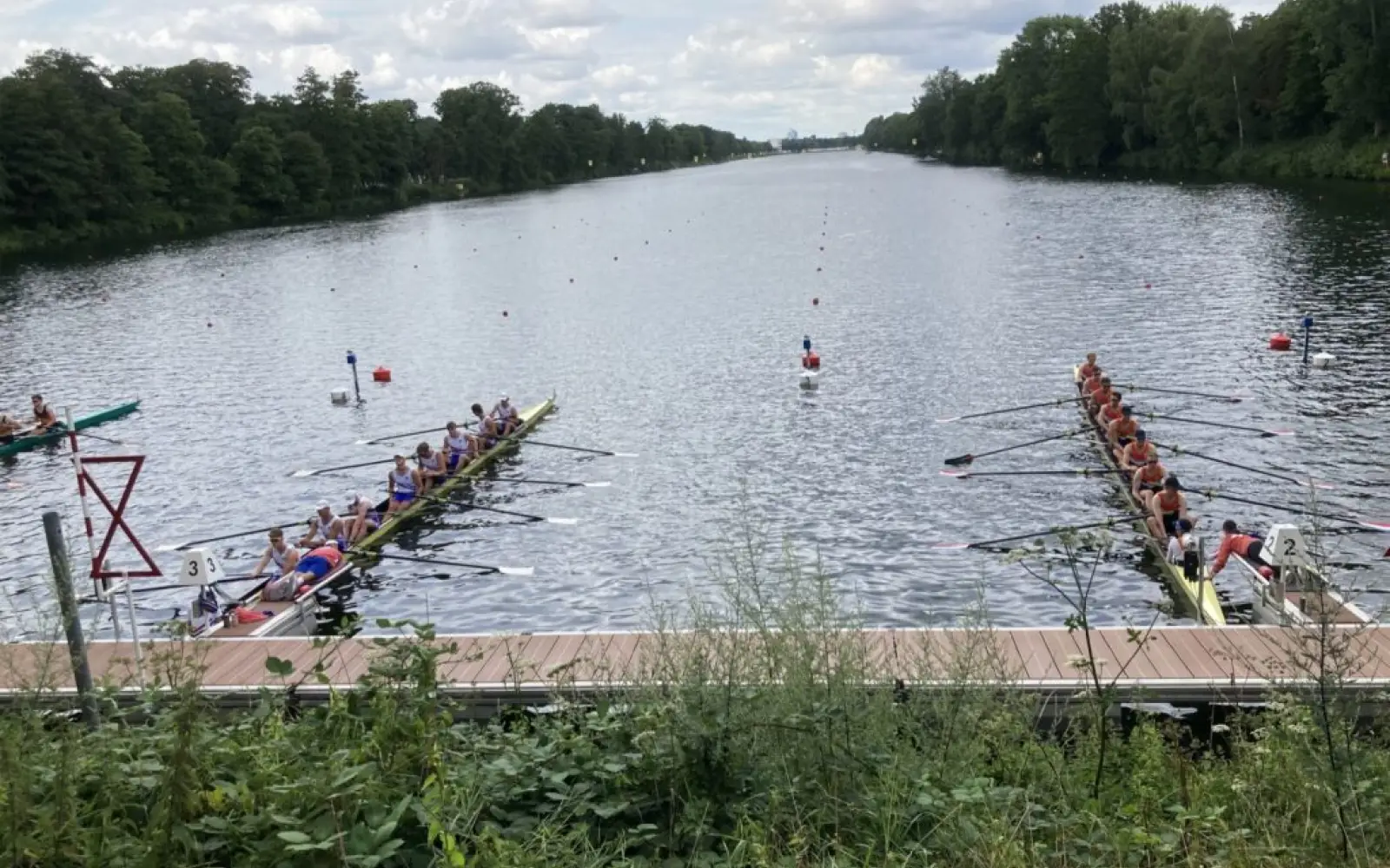Beliebt waren die Ruderwettkämpfe an der Regattabahn in Duisburg. Foto: sam
