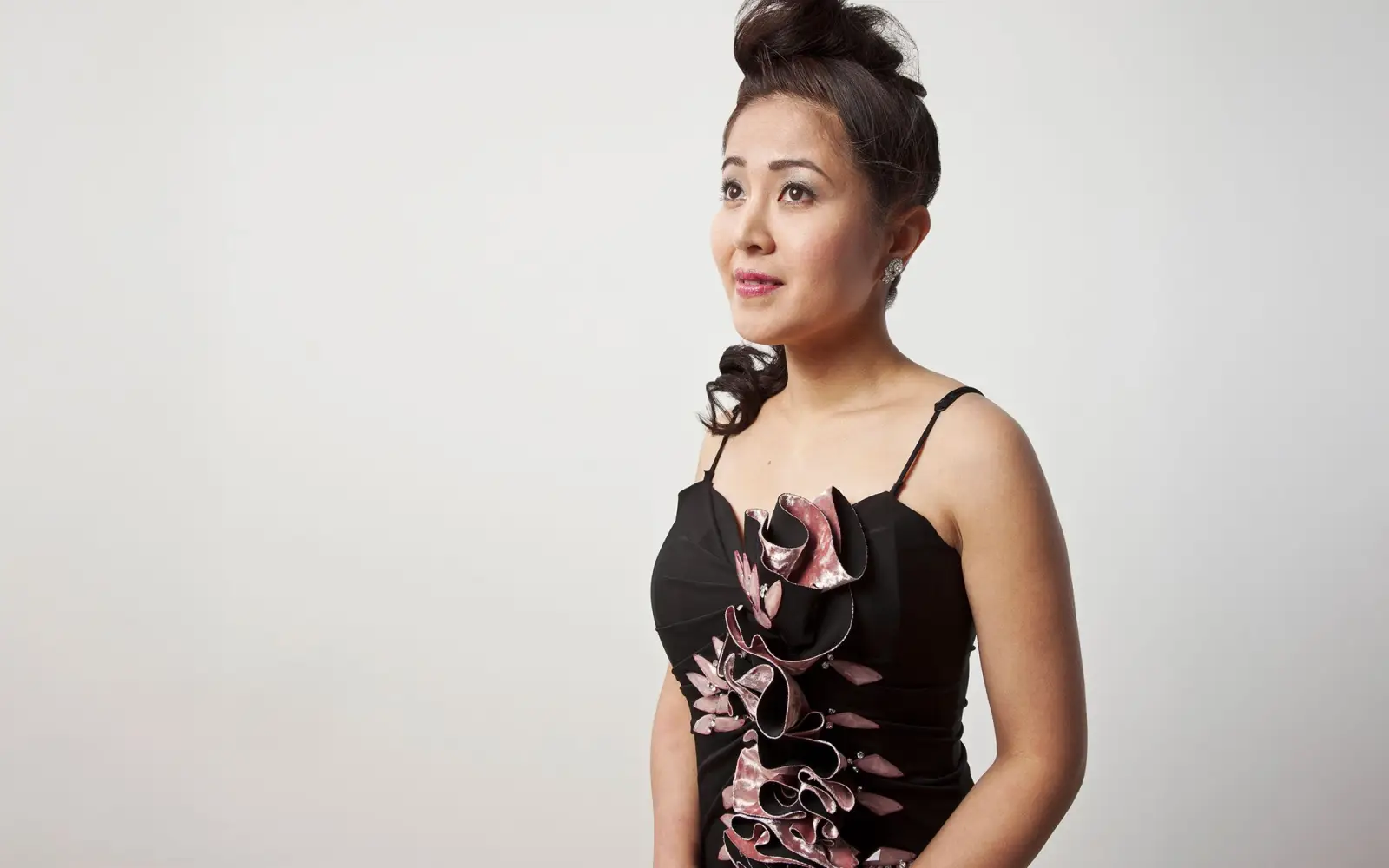 Die Pianistin Miyuki Brummer gibt am 23. Mai ein Benefizkonzert zugunsten des Friederike Fliedner Hospiz Kaiserswerth. Foto: David Yamazaki