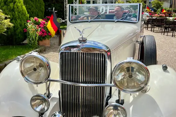 Lions Family Trophy startet am 24. Mai mit Oldtimern und Spendenaktion