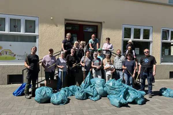 Müllsammelaktion des Bürgervereins sorgt für saubere Straßen