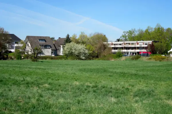 Bebauung am Fettpott in Angermund