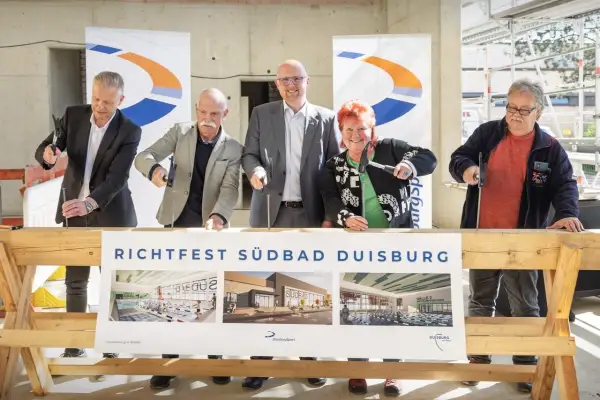 Neues Südbad: Richtfest gefeiert