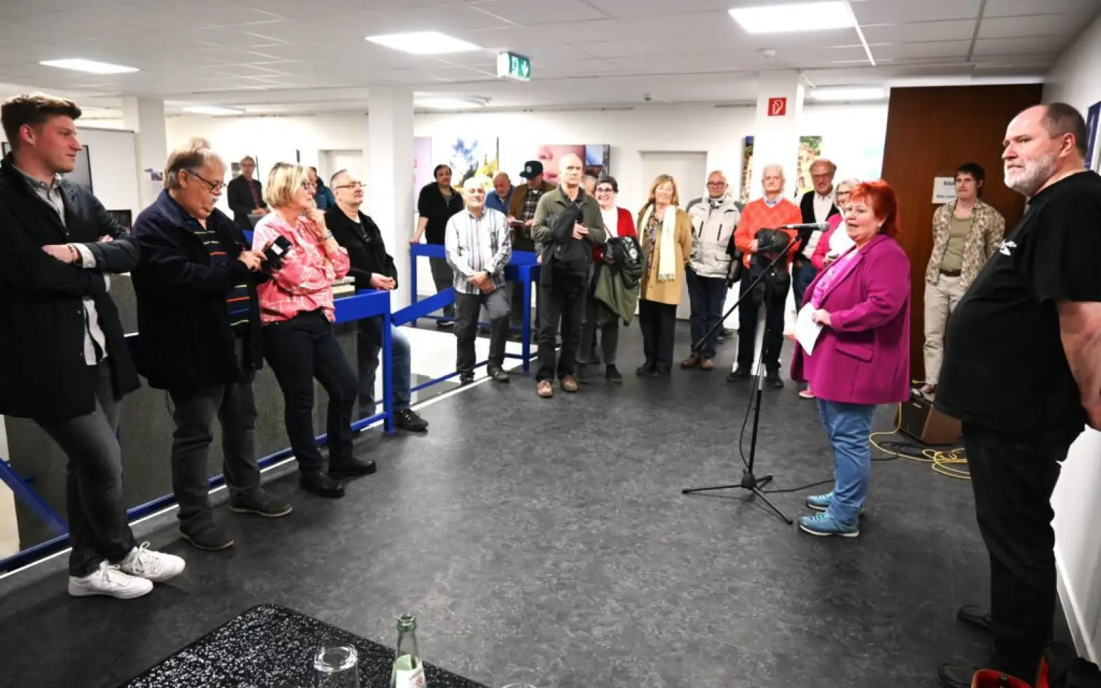 Bezirksbürgermeisterin Beate Lieske begrüßte am Donnerstagabend die Gäste im Bezirksamt Duisburg-Süd. Foto: sam