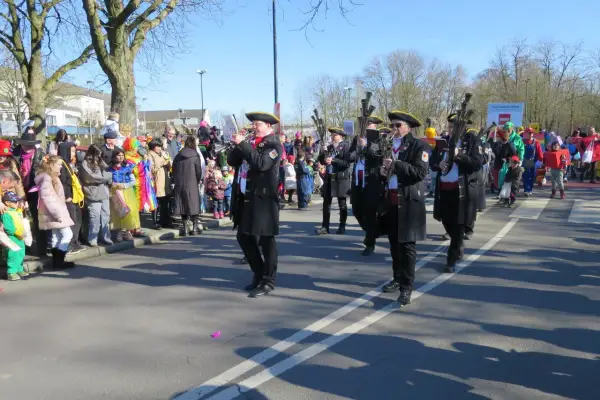 Rosenmontag im gallischen Dorf am nördlichsten Zipfel der Landeshauptstadt