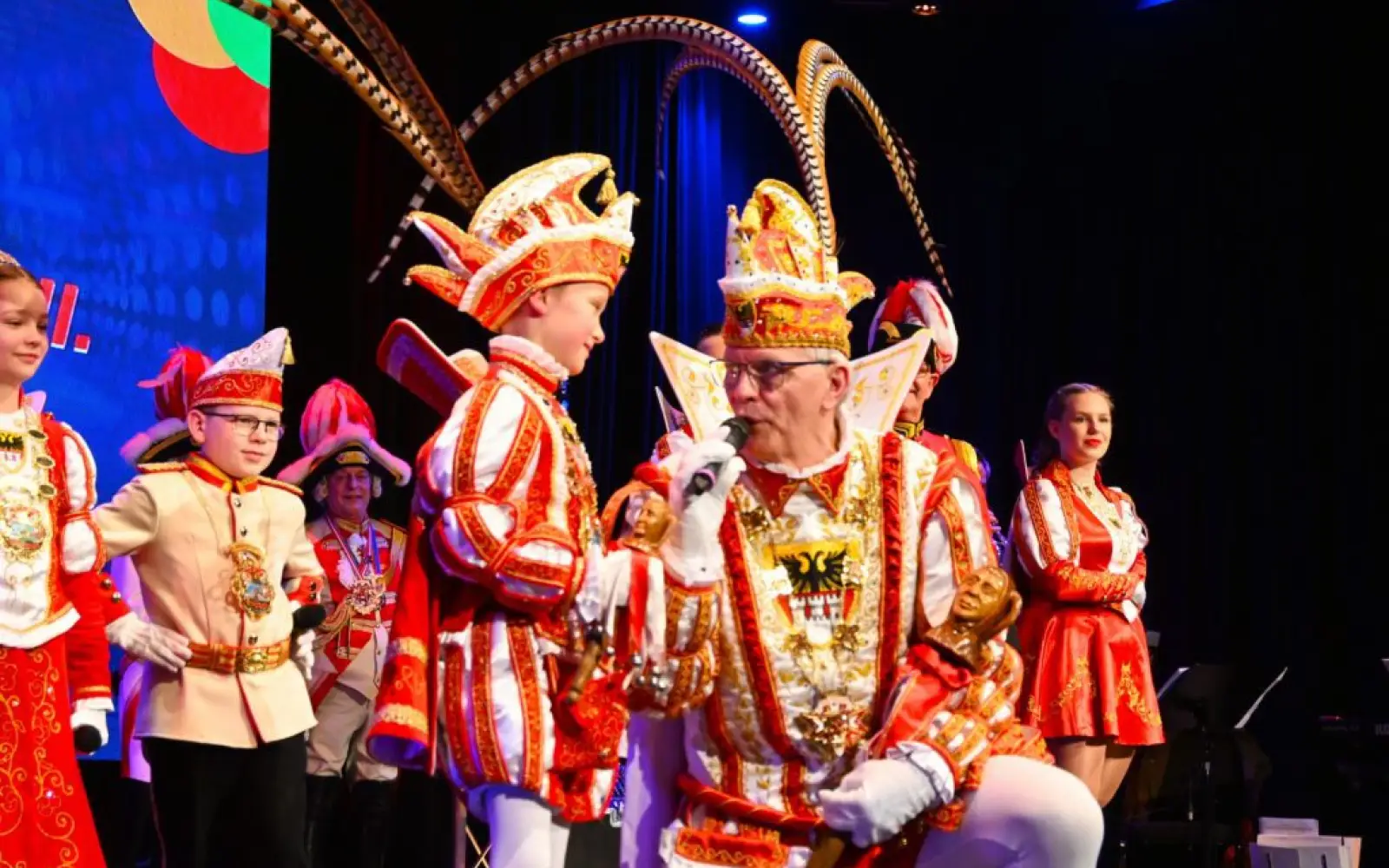 Stadtprinz Holger II. beglückwünschte Kinderprinz Phil II. zu dessen Geburtstag. Foto: sam