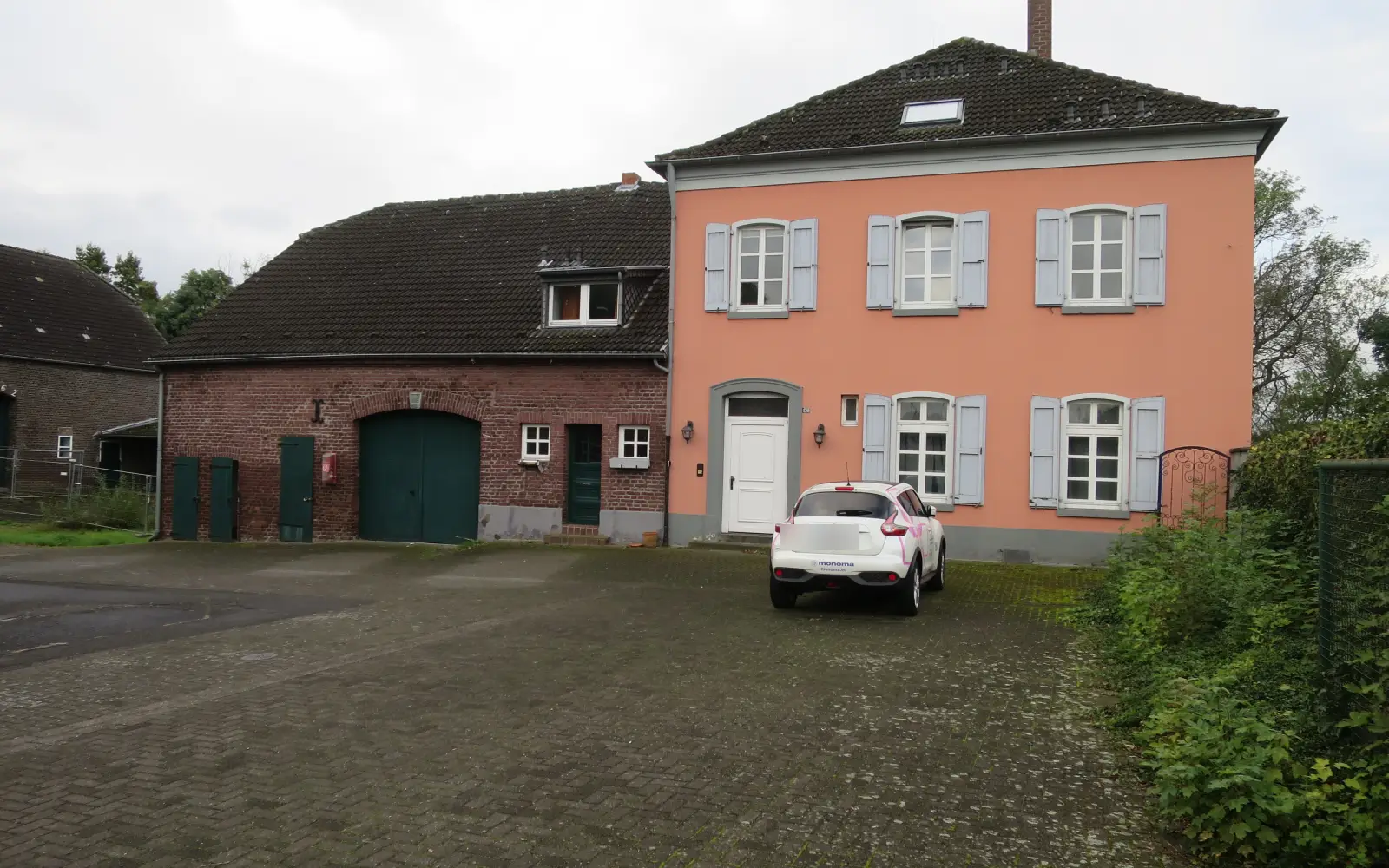 Der Nagelshof, Teilansicht mit Pensionsgebäude. Foto: hs