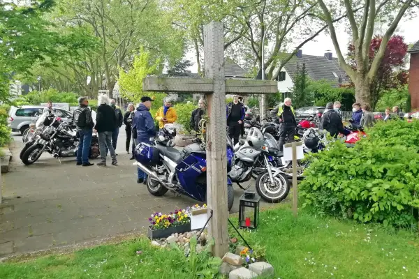Motorradgottesdienst in Großenbaum – Gemeinsame Ausfahrt