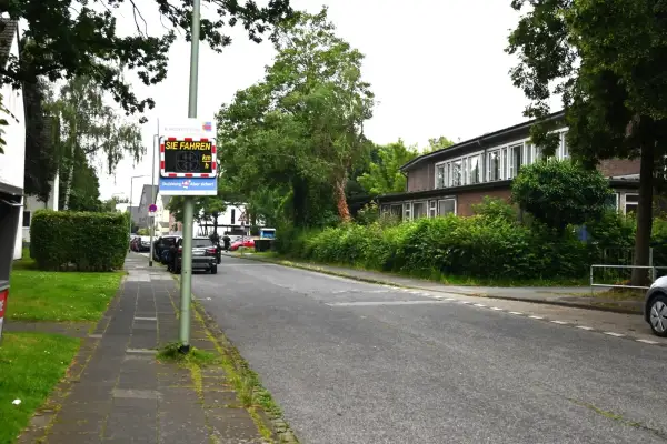 Einbahnstraßenreglung an Huckinger Grundschule gilt zunächst weiter