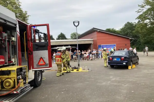 Grillfest in Mündelheim mit informativer Feuerwehrübung