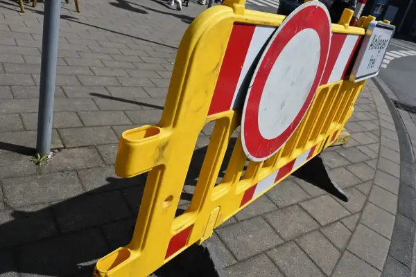 Sperrung in Buchholz wegen Straßenbauarbeiten