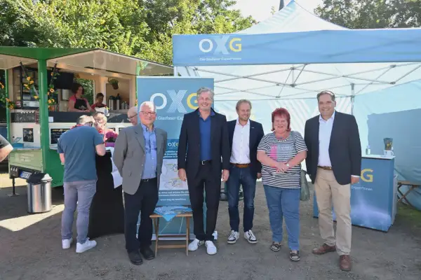 Offizieller Baustart für digitale Zukunft: OXG legt 48.000 Glasfaseranschlüsse