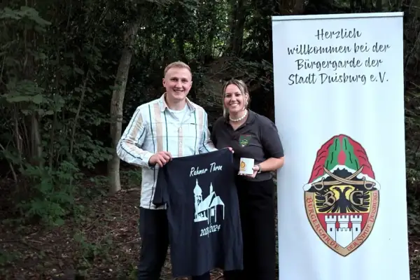 Bezirkskönigspaar aus Rahm sammelte für Förderverein Löwenstern