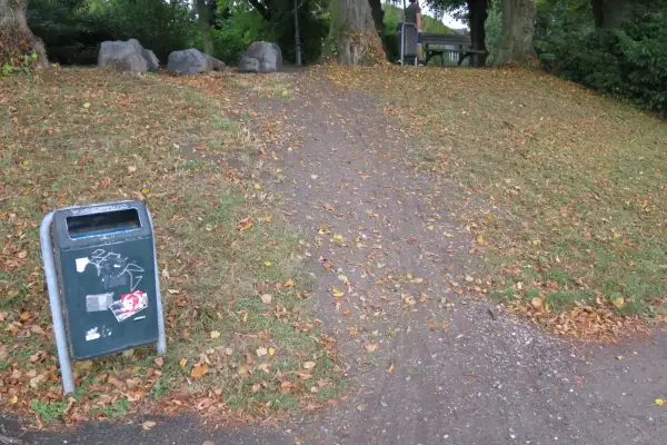 Probleme auf dem Euro-Velo-Fernradweg in Kaiserswerth