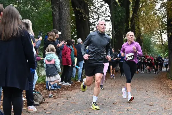 7. Rhein City Run von Düsseldorf nach Duisburg: Wer holt den Städtepokal in diesem Jahr?