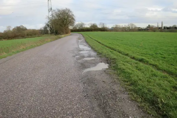Das Wittgatt von Froschenteich nach Wittlaer ist eine Problemstraße
