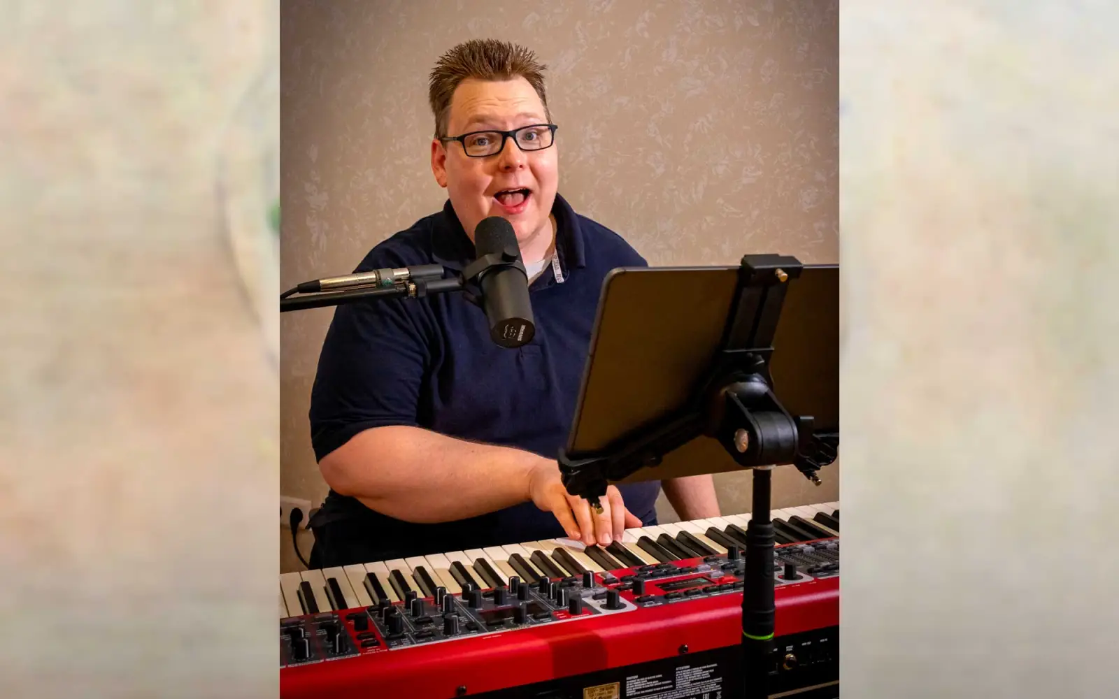 Daniel Drückes ist Kantor für Popularmusik im Evangelischen Kirchenkreis Duisburg. Foto: Rolf Schotsch