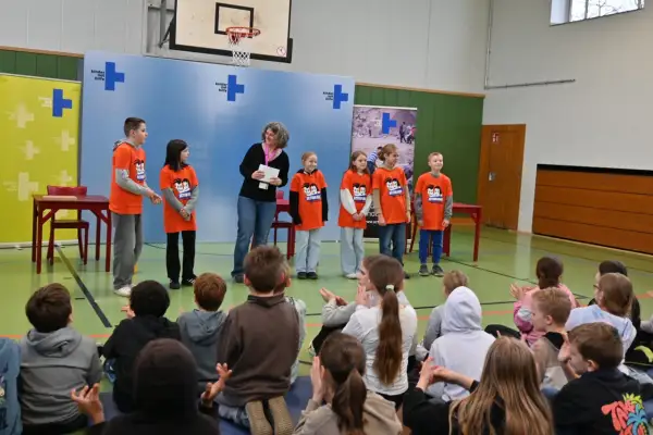„Action!Kidz“: Huckinger Grundschüler setzen sich gegen Kinderarbeit ein
