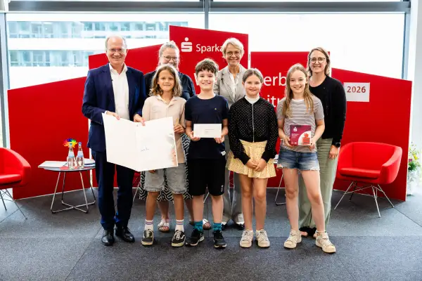 2. Platz für „Flinke Feder“: Rahmer Schülerzeitung überzeugte Fachjury
