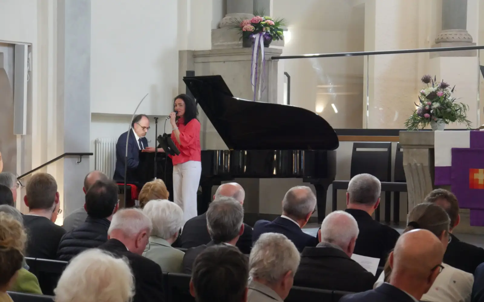 Noemi Schröder und Klaus Klaas sorgten für musikalische Highlights. Foto: cj
