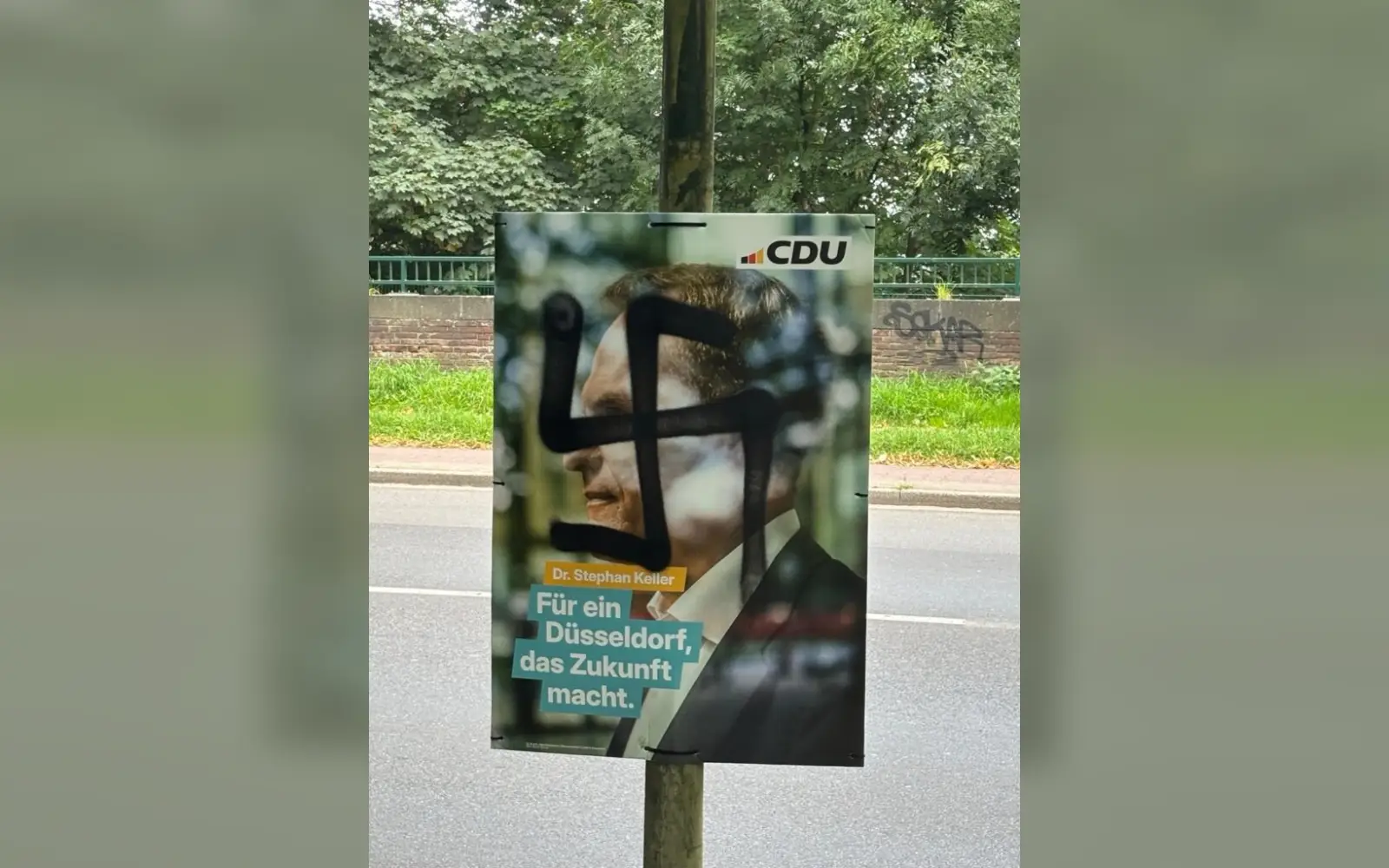 CDU-Plakt-Vandalismusartikel-3-768x1024