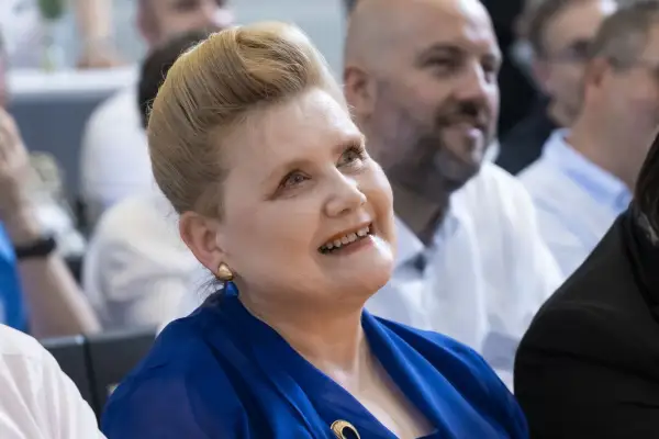 Petra Skodzig verabschiedet sich von der Graf Recke Diakonie