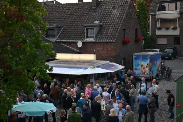 Innenhof-Fest der CDU im Petershof Serm
