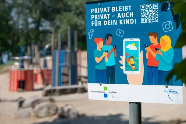 QR-Codes auf Duisburger Spielplätzen stärken Kinderrechte