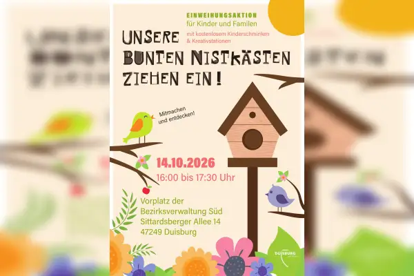 Buntes Vogelfest mit Kunst-Nistkästen am Bezirksamt Süd