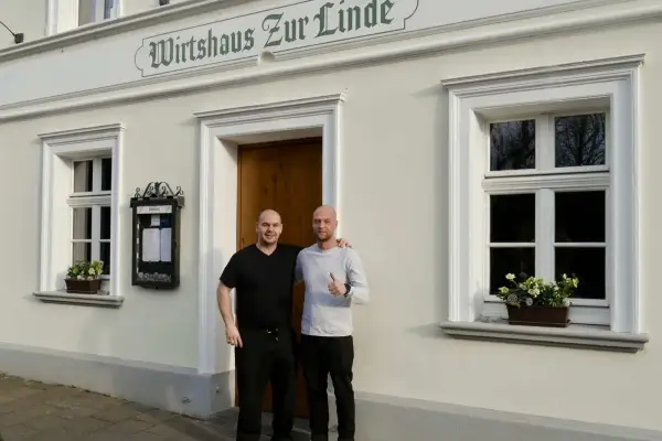 Zwei Köche eröffnen das Wirtshaus „Zur Linde“ neu