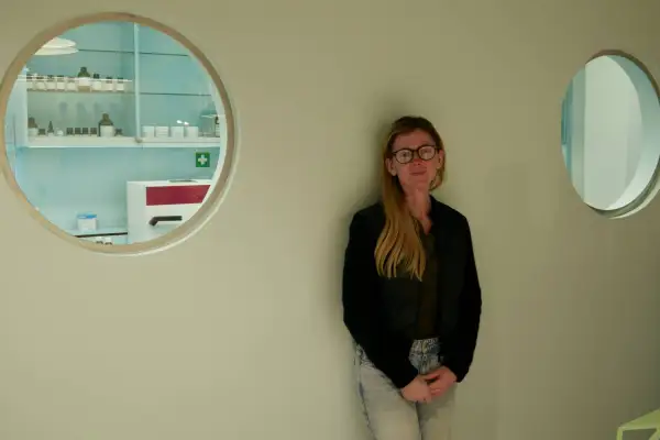 Digitale Revolution in Stockum: Vildane Idrizi-Sinani präsentiert die Apotheke der Zukunft