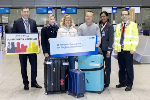 Flughafen Düsseldorf feiert 21-millionsten Passagier
