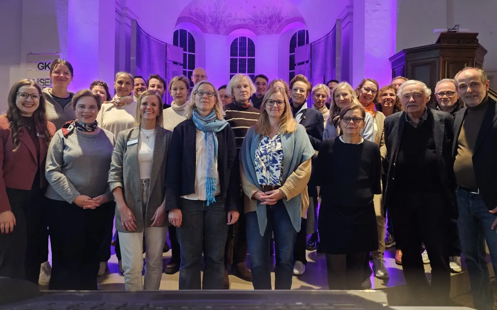 Die Teilnehmer des Gesprächskreis Kaiserswerth trafen sich zum Austausch in der Stammhaus Kulturkirche der Diakonie Düsseldorf. Foto: privat