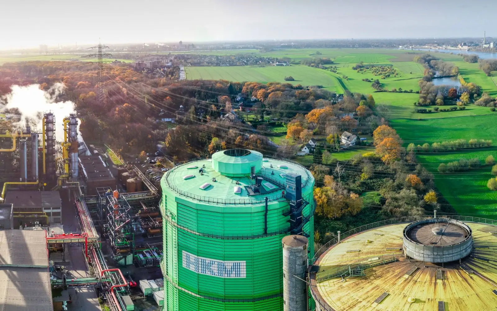 Geplante Instandsetzungsarbeiten in der Kokerei der Hüttenwerke Krupp Mannesmann führen zu Fackeltätigkeiten Anfang November. Archivfoto: HKM