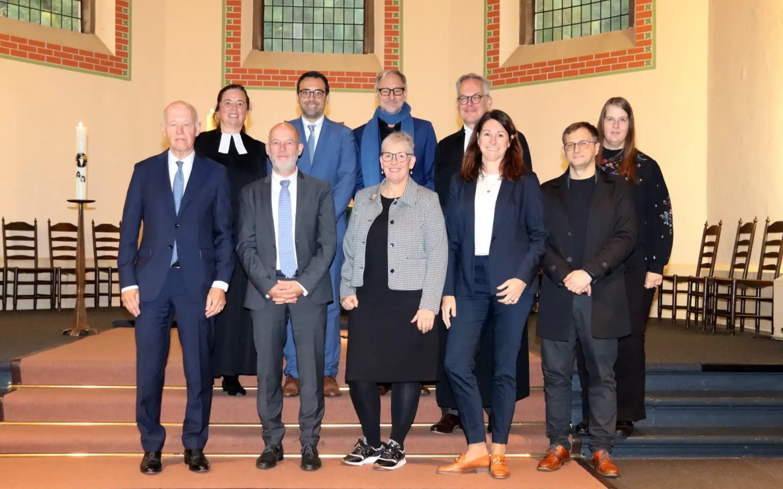 Die Vertreterinnen und Vertreter der Hochschulleitung bei der feierlichen Einführung der neuen Rektorin und der Verabschiedung ihres Vorgängers (von links) Dr. Thomas Ludwig, Professorin Dr. Christine Globig, Professor Dr. Dr. Ralf Evers, Sebastian Gunst, Professorin Dr. Susanne Kröhnert, Professor Dr. Christoph Hohage, Pfarrer Jonas Marquardt, Judith Topp, Professor Dr. Michael Pawicki und Professorin Dr. Sonja Damen. Foto: Kaiserswerther Diakonie/C. Tautenhahn