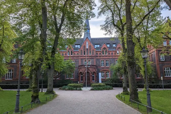 Historische Führung durch die Kaiserswerther Diakonie – Auf den Spuren Fliedners