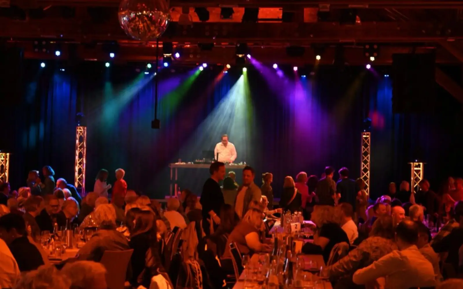 DJ Olli sorgte für die richtigen Rhythmen. Foto: sam