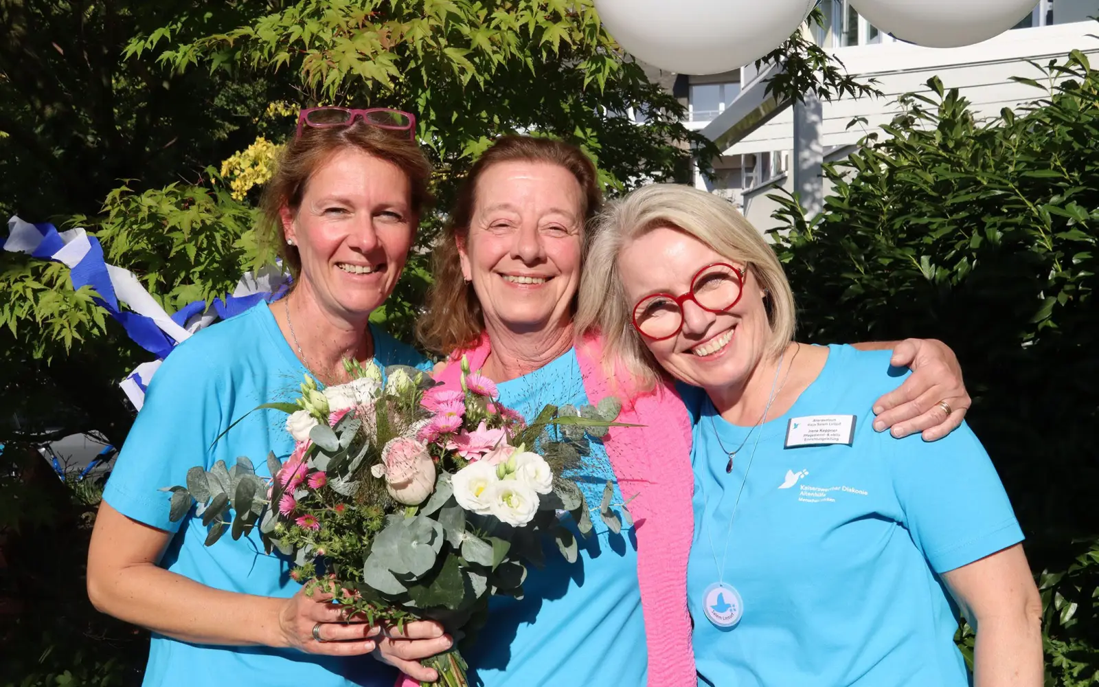 Stolz auf ihr Team: Hauswirtschaftsleitung Jozica Schrutek, Einrichtungsleitung und Bereichsleitung Altenhilfe Claudia Witte und stellvertretende Einrichtungsleitung und Pflegedienstleitung Irene Keppner (von links). Foto: Kaiserswerther Diakonie/Despina Lazaridou-Daub