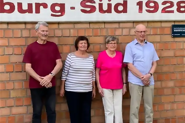 Freie Wasserfahrer ehren Mitglieder für 65 Jahre Vereinstreue