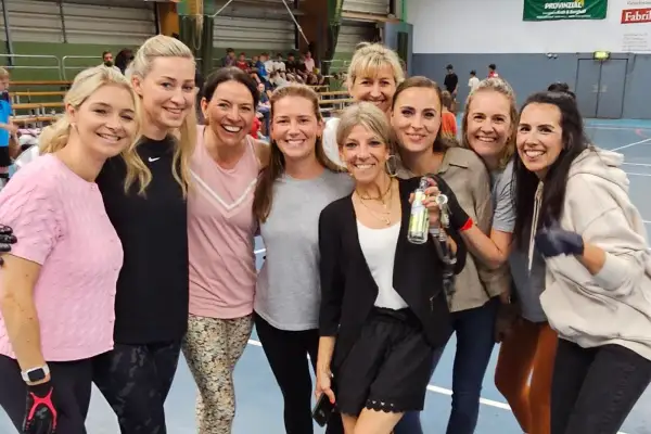 Sommerfest des TV Angermund: „Turn-Muttis“ siegen beim ersten Tauziehen