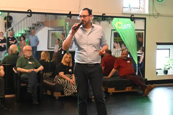 Grüne Duisburg-Süd laden zum Kennenlernen mit OB-Kandidat Dr. Sebastian Ritter ein