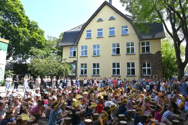 Trommel-Projekttage begeistern nicht nur die Rahmer Schüler