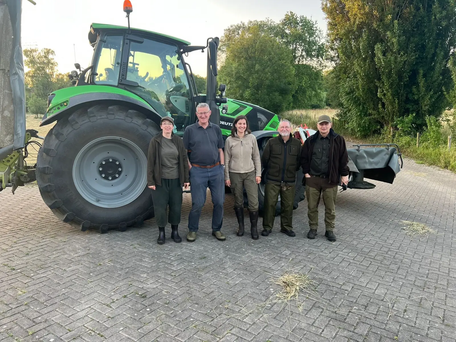 Das Kitzretterteam freut sich über den erfolgreichen Abschluss der diesjährigen Einsätze. Foto: privat